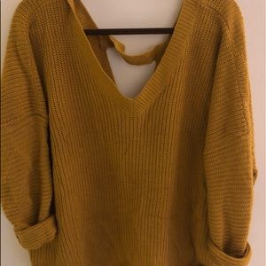 Mustard yellow V-Neck Sweater